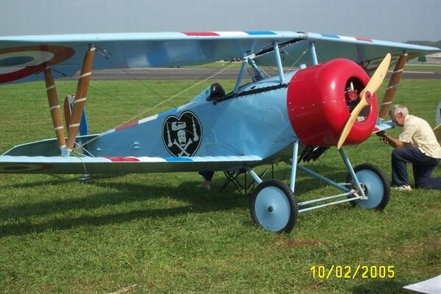 lan01.jpg (54719 bytes)