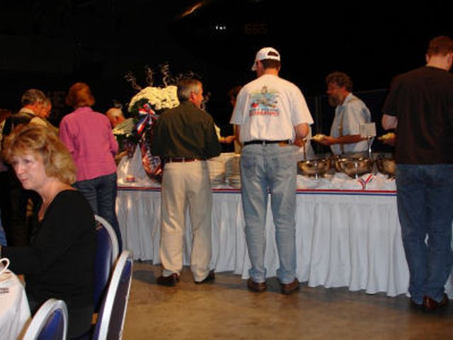 lan01.jpg (54719 bytes)